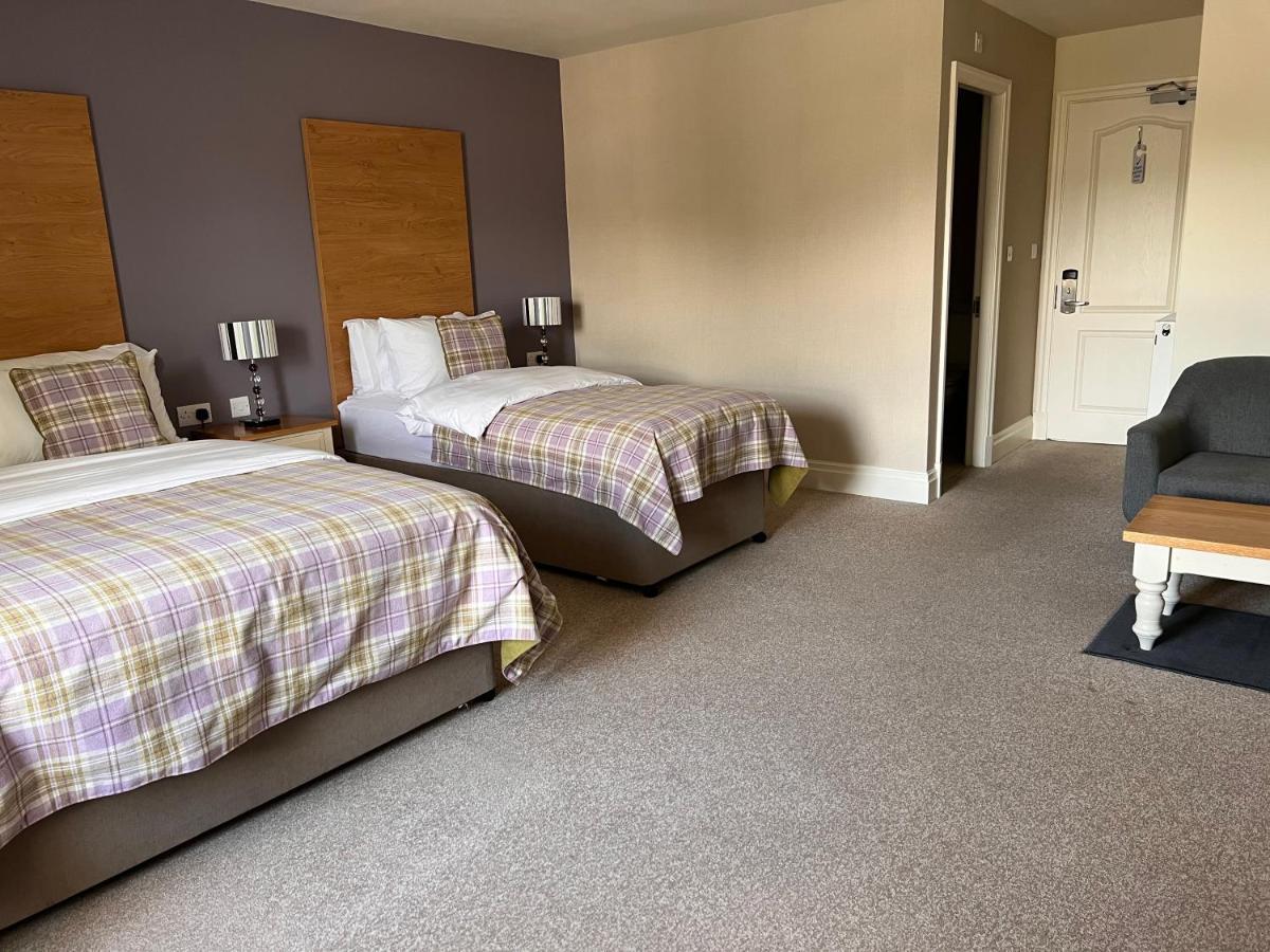 The Craven Heifer Inn Kelbrook ภายนอก รูปภาพ