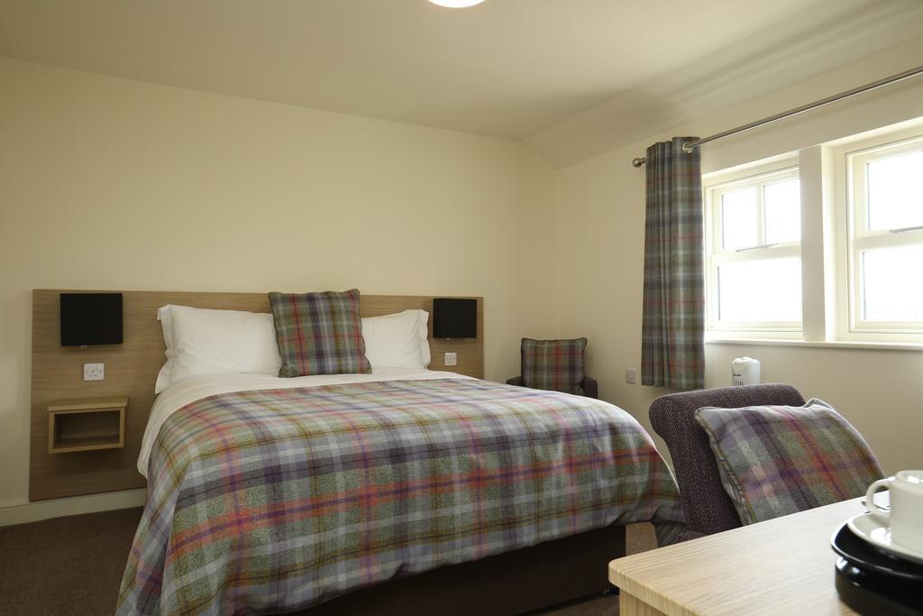The Craven Heifer Inn Kelbrook ภายนอก รูปภาพ
