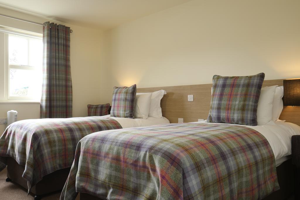 The Craven Heifer Inn Kelbrook ภายนอก รูปภาพ
